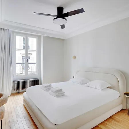 Magnificent Flat - 2br 6p - Arc De Triomphe